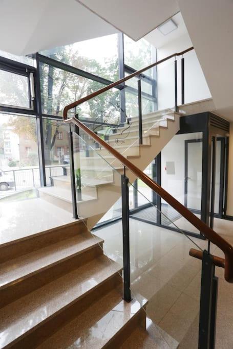 Ekskluzywny Apartament W Centrum Z Balkonem I Parkingiem クラクフ エクステリア 写真