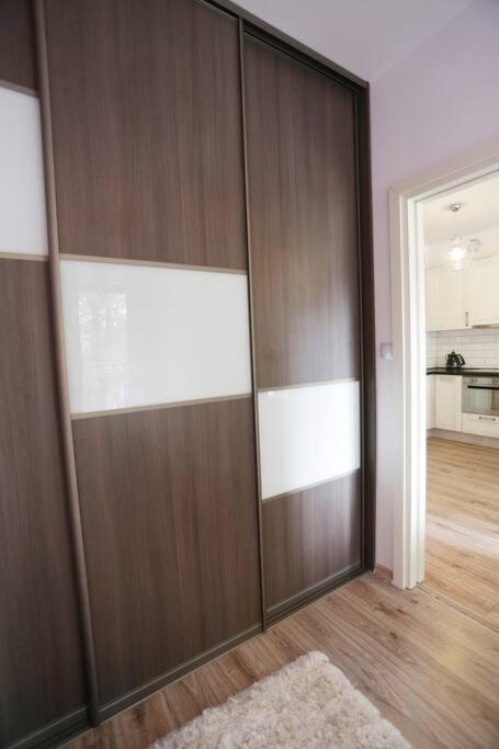 Ekskluzywny Apartament W Centrum Z Balkonem I Parkingiem クラクフ エクステリア 写真